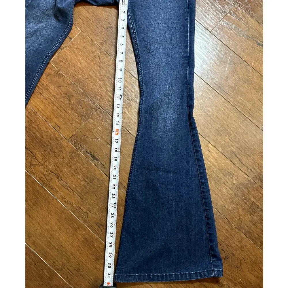 Free People Womens Pull On Flare Jeans Sz 28 Dark Wash MidRise Bell Bottom Denim - Picture 9 of 10